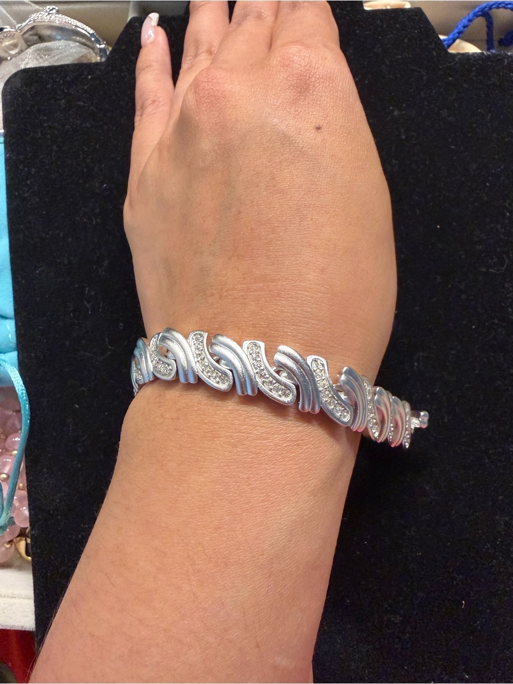 D’Orlan Silver Tone Wave Link Bracelet -SZ 7.5